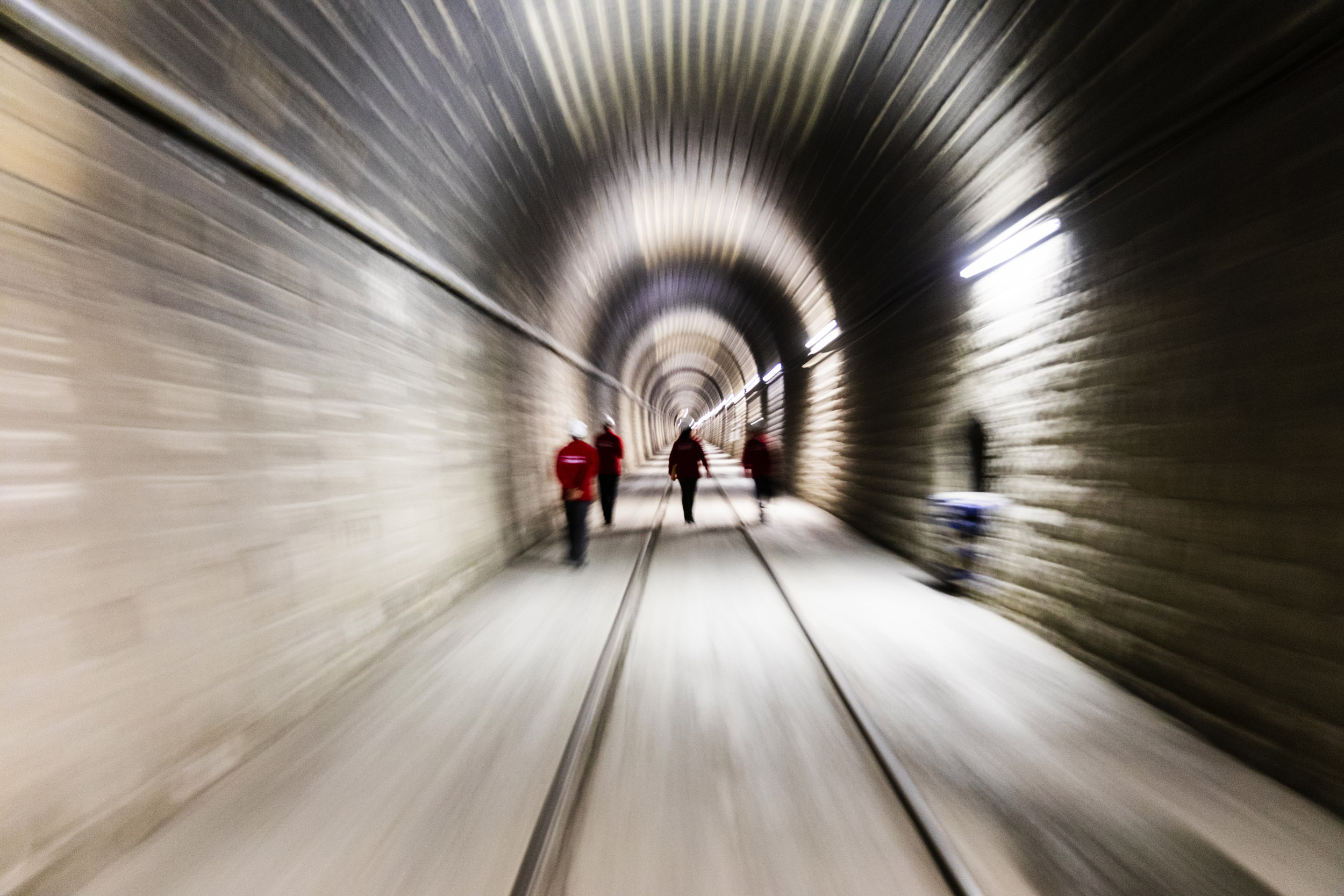 Photo industrielle de reportage en entreprise, laboratoire de recherche souterrain