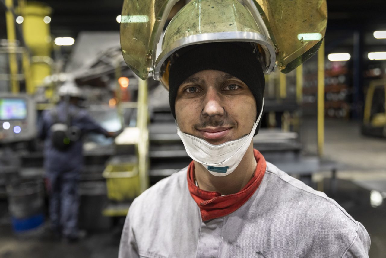 Photo industrielle de reportage en entreprise, portrait d'un fondeur